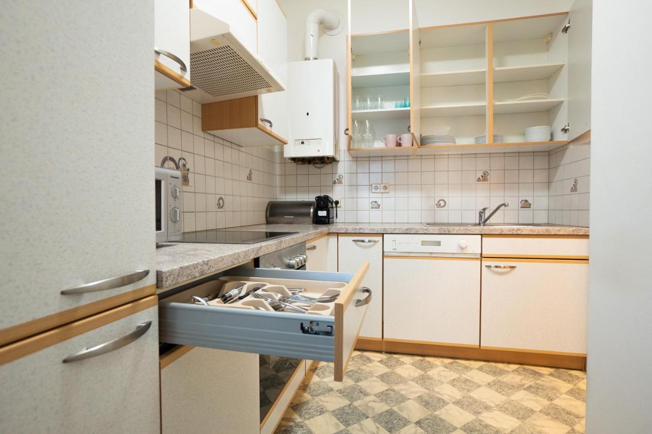 Two Bedrooms Family Nice Apartment Wina Bagian luar foto