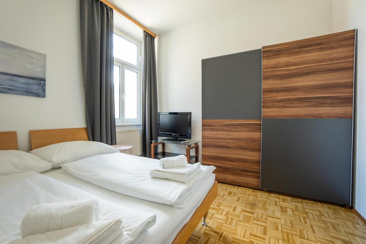 Two Bedrooms Family Nice Apartment Wina Bagian luar foto
